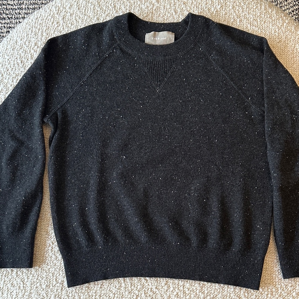 Everlane 100% Cashmere Dark Gray Speckled Knit Shrunken Sweatshirt Sweater